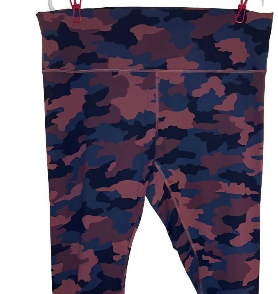 Lululemon 18 Pink Camo Leggings